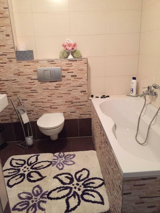 Mi&Ca702 Apartment Кьолн Екстериор снимка